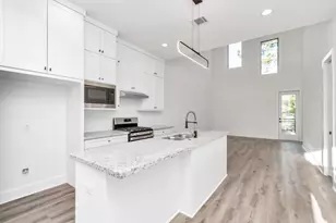 5609 Savyon Dr, Houston, TX 77091 - Photo 5