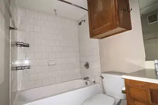 1311 Antoine Dr, Houston, TX 77055 - Photo 9