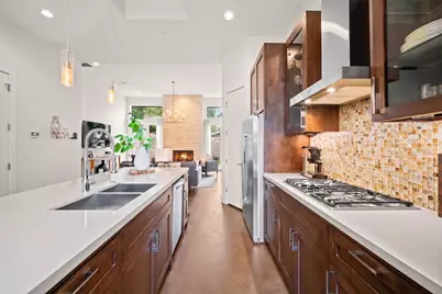 908 East 23rd, Houston, TX 77009 - Photo 9