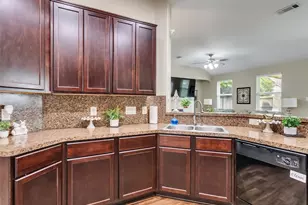21470 Forest Colony Dr, Porter, TX 77365 - Photo 5