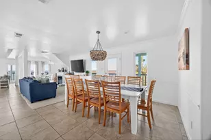 11818 Sportsman Rd, Galveston, TX 77554 - Photo 17