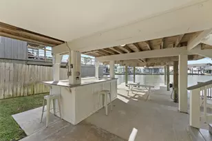 16603 Jamaica Cove Rd, Jamaica Beach, TX 77554 - Photo 31