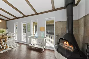 16603 Jamaica Cove Rd, Jamaica Beach, TX 77554 - Photo 9