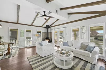 16603 Jamaica Cove Road, Jamaica Beach, TX 77554 - Photo 7