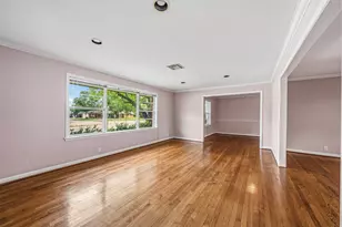 4501 Willowbend Blvd, Houston, TX 77035 - Photo 11