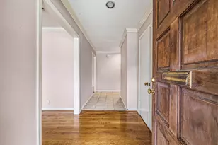 4501 Willowbend Blvd, Houston, TX 77035 - Photo 9