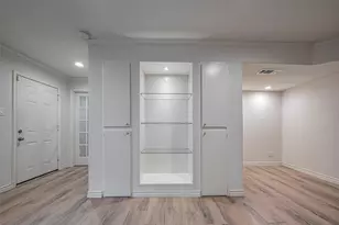 4639 Wild Indigo St, Houston, TX 77027 - Photo 3