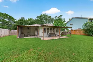 319 Kingsport St, Crosby, TX 77532 - Photo 33