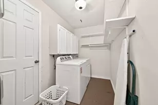 319 Kingsport St, Crosby, TX 77532 - Photo 27