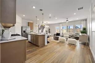 10319 Lancaster Frst Ln, Houston, TX 77051 - Photo 11