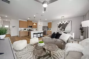 10319 Lancaster Frst Ln, Houston, TX 77051 - Photo 5