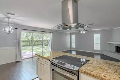 6 Basal Briar Court, The Woodlands, TX 77381 - Photo 11