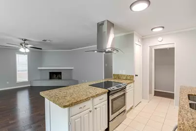 6 Basal Briar Court, The Woodlands, TX 77381 - Photo 9
