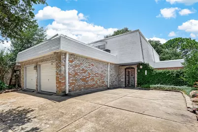 2718 Kissing Camel Court, Missouri City, TX 77459 - Photo 7