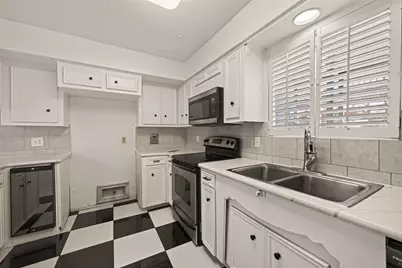 2718 Kissing Camel Court, Missouri City, TX 77459 - Photo 27
