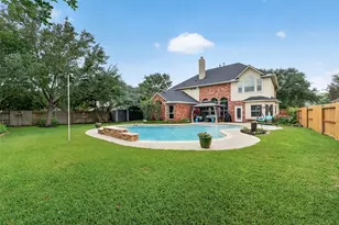 1810 Silver Brook Ln, Katy, TX 77494 - Photo 33