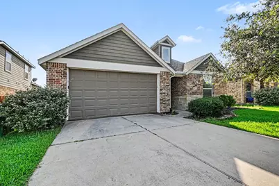 6615 Hunters Trace Lane, Baytown, TX 77521 - Photo 1