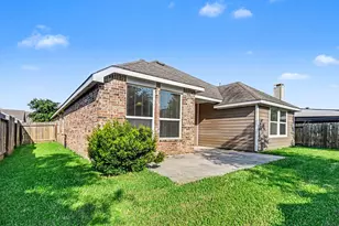 6615 Hunters Trace Ln, Baytown, TX 77521 - Photo 21