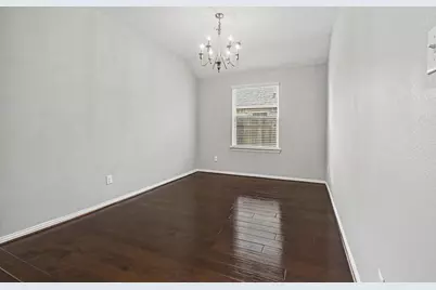 6615 Hunters Trace Lane, Baytown, TX 77521 - Photo 11