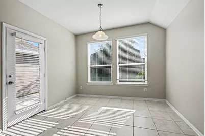 6615 Hunters Trace Lane, Baytown, TX 77521 - Photo 17