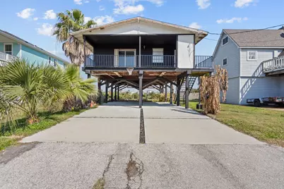 810 93rd Street, Galveston, TX 77554 - Photo 1