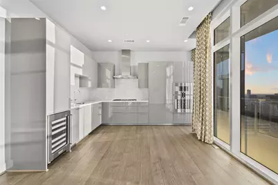 4521 San Felipe Street #2204, Houston, TX 77027 - Photo 7