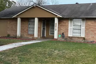 8619 Leawood Blvd, Houston, TX 77099 - Photo 3