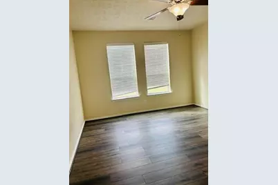 6834 Pheasant Oak Drive, Houston, TX 77083 - Photo 7