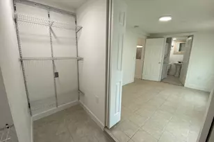 8341 Detroit St, Houston, TX 77017 - Photo 5