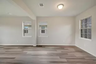 22746 Kaelynn St, New Caney, TX 77357 - Photo 9