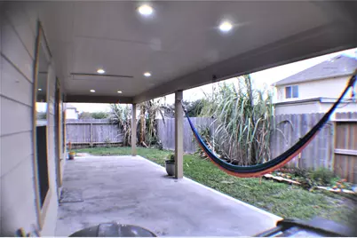 9503 Deep Valley Drive, Houston, TX 77044 - Photo 21