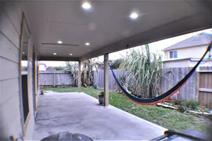 9503 Deep Valley Dr, Houston, TX 77044 - Photo 21