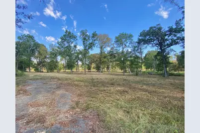 1124 Creekwood Street, Crockett, TX 75835 - Photo 1