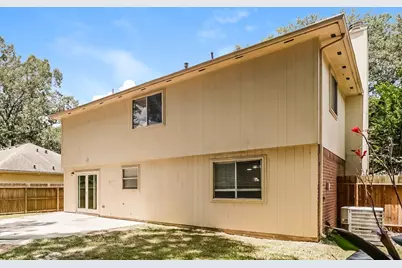 18450 Hollow Oaks Circle, Porter, TX 77365 - Photo 17