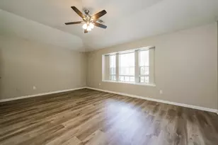 18450 Hollow Oaks Cir, Porter, TX 77365 - Photo 9