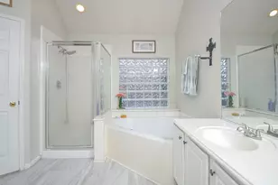 1350 Summer Terrace Dr, Sugar Land, TX 77479 - Photo 15