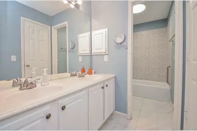 1350 Summer Terrace Drive, Sugar Land, TX 77479 - Photo 19