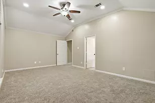 4015 Lakepointe Forest Dr, Seabrook, TX 77586 - Photo 23
