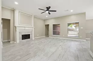 4015 Lakepointe Forest Dr, Seabrook, TX 77586 - Photo 15