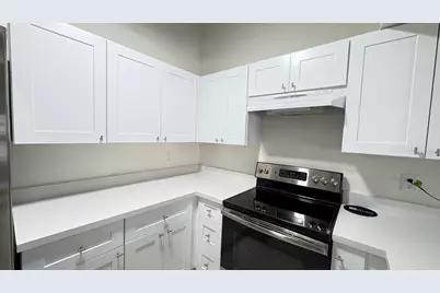 12932 Greenway Chase Court #2932, Houston, TX 77072 - Photo 3