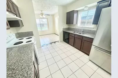 503 Penwood Court, Stafford, TX 77477 - Photo 3