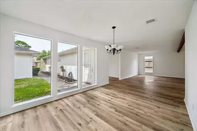 15918 Brookford Drive, Houston, TX 77059 - Photo 5