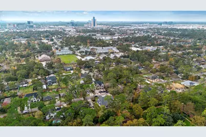 9908 Warwana Road, Houston, TX 77080 - Photo 45