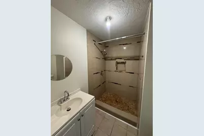 10134 Kirkglen Drive #3, Houston, TX 77089 - Photo 3