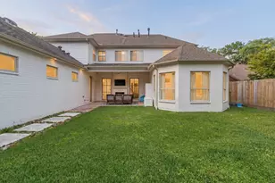 12467 Barryknoll Ln, Houston, TX 77024 - Photo 39