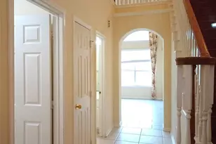 14810 Horse Creek Ln, Sugar Land, TX 77498 - Photo 5