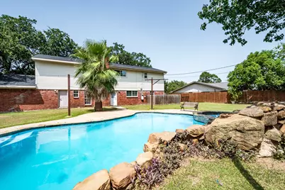 5007 Inverness Drive, Baytown, TX 77521 - Photo 7