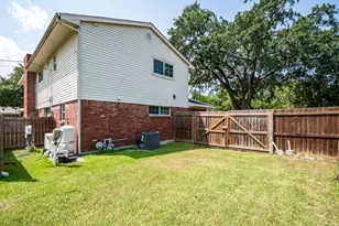 5007 Inverness Dr, Baytown, TX 77521 - Photo 11