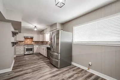 5007 Inverness Drive, Baytown, TX 77521 - Photo 19