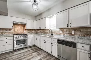 5007 Inverness Dr, Baytown, TX 77521 - Photo 21